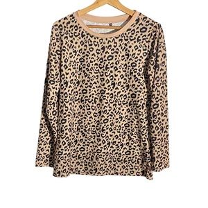 Women's Long-Sleeve Leopard Print Lightweight Top